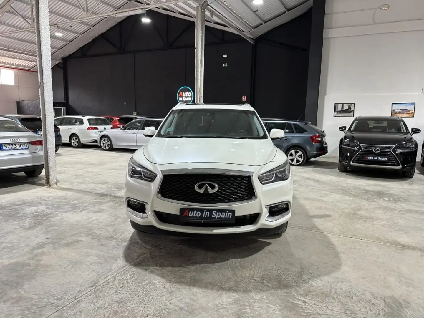 Infiniti QX50 3.7 GT Aut. Weiß - 2