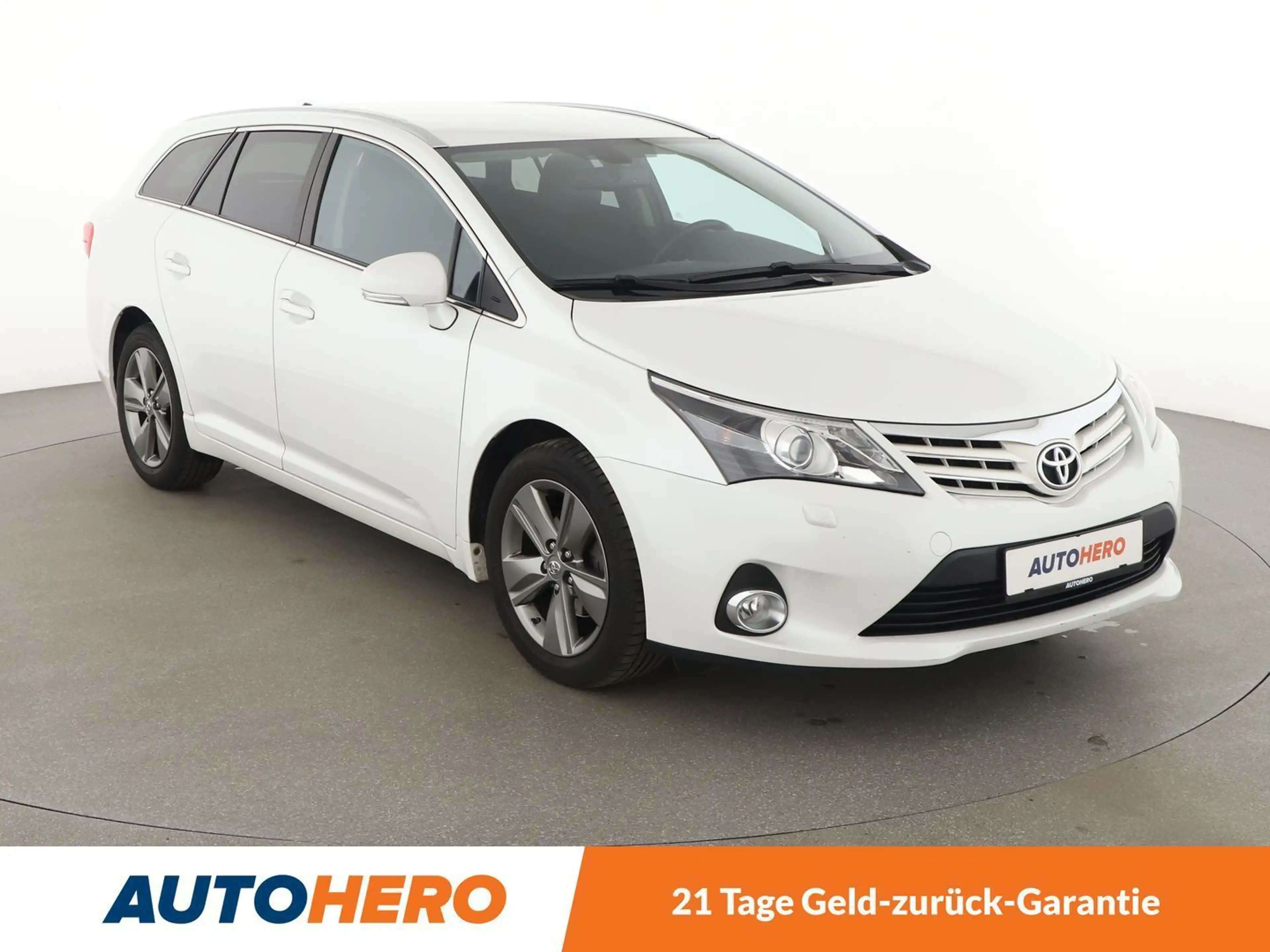 Toyota Avensis 1.8 Comfort*TEMPO*LIM*PDC*SHZ*ALU*KLIMA* — photo 8