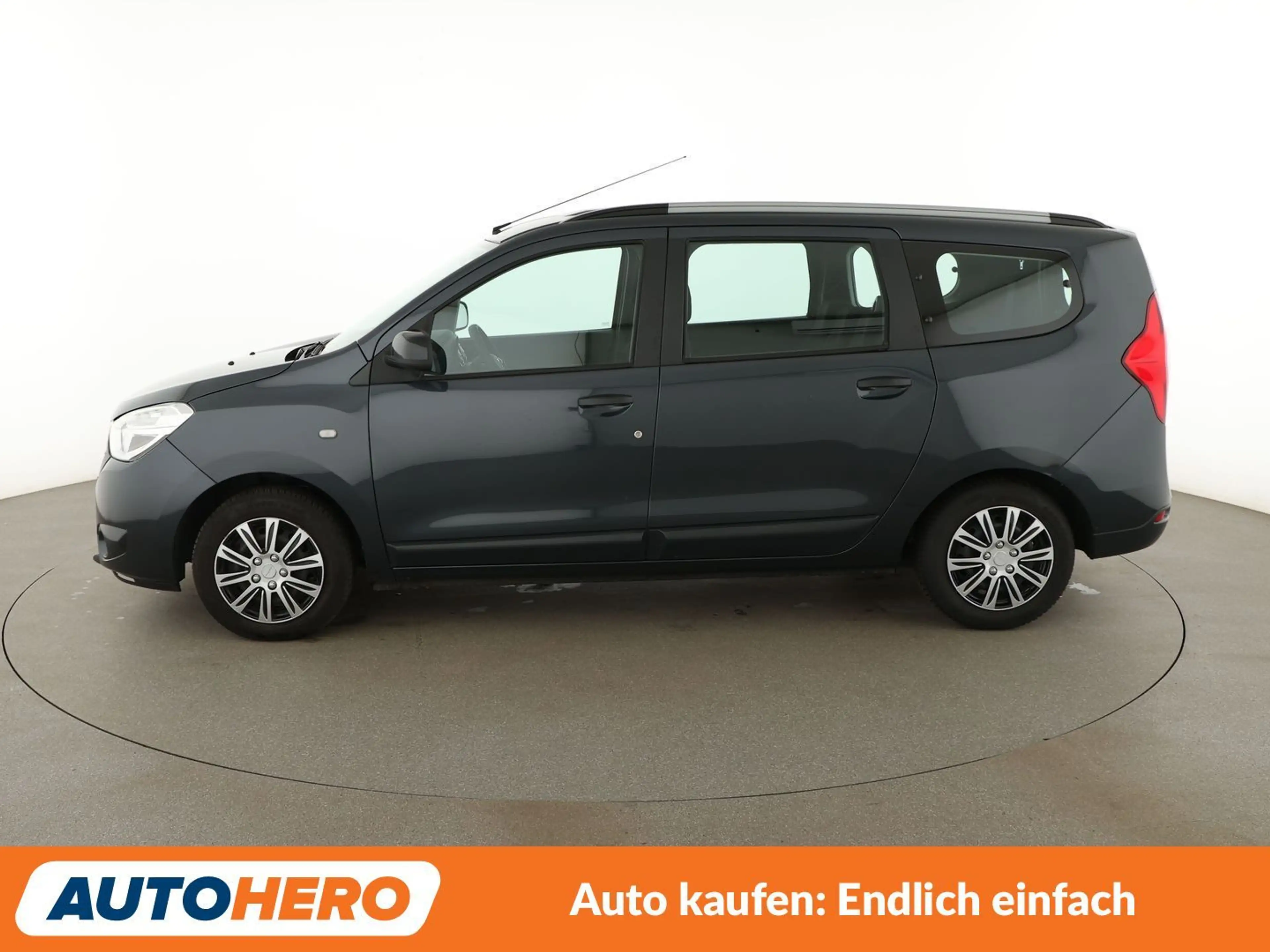 Dacia Lodgy 1.3 TCe Comfort *NAVI*PDC*TEMPO*SHZ*KLIMA* — photo 3