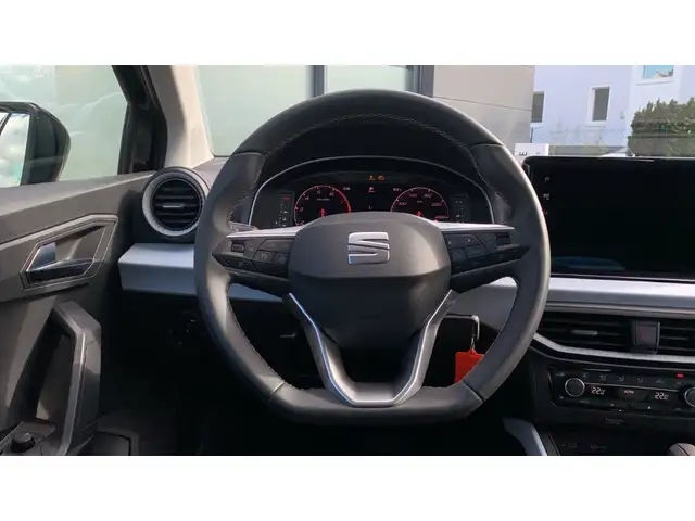 SEAT Arona view 15
