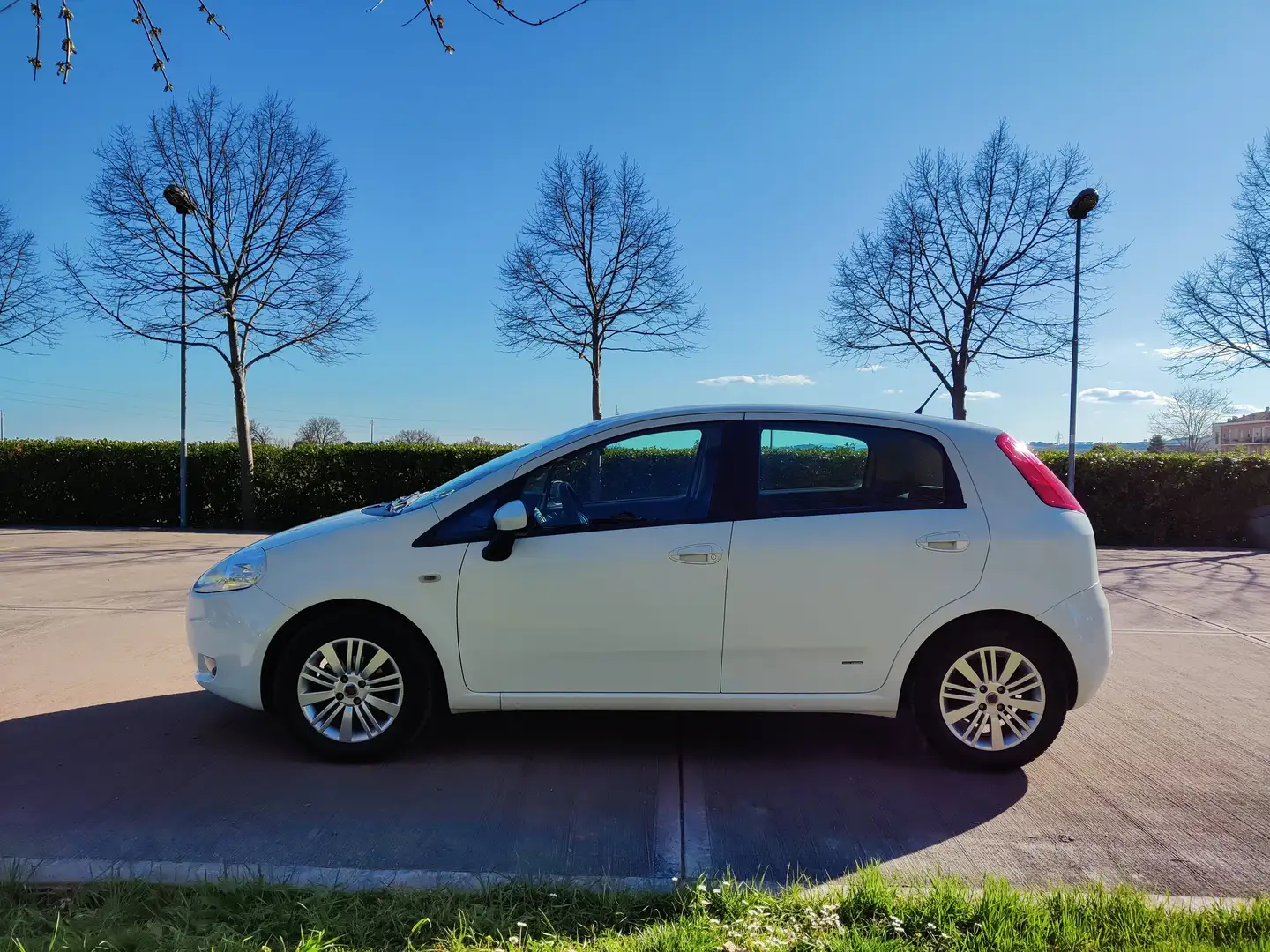 Fiat Grande Punto Grande Punto III 2005 5p 1.2 Active 65cv Bianco - 1