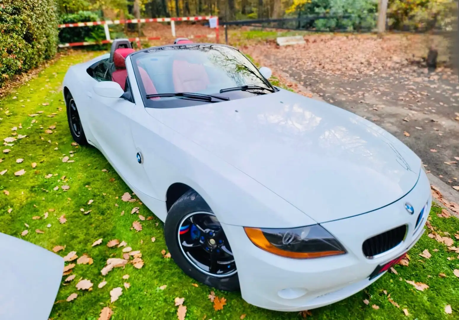 BMW Z4 Z4 2.5i *** Pack Sport *** Wit - 2