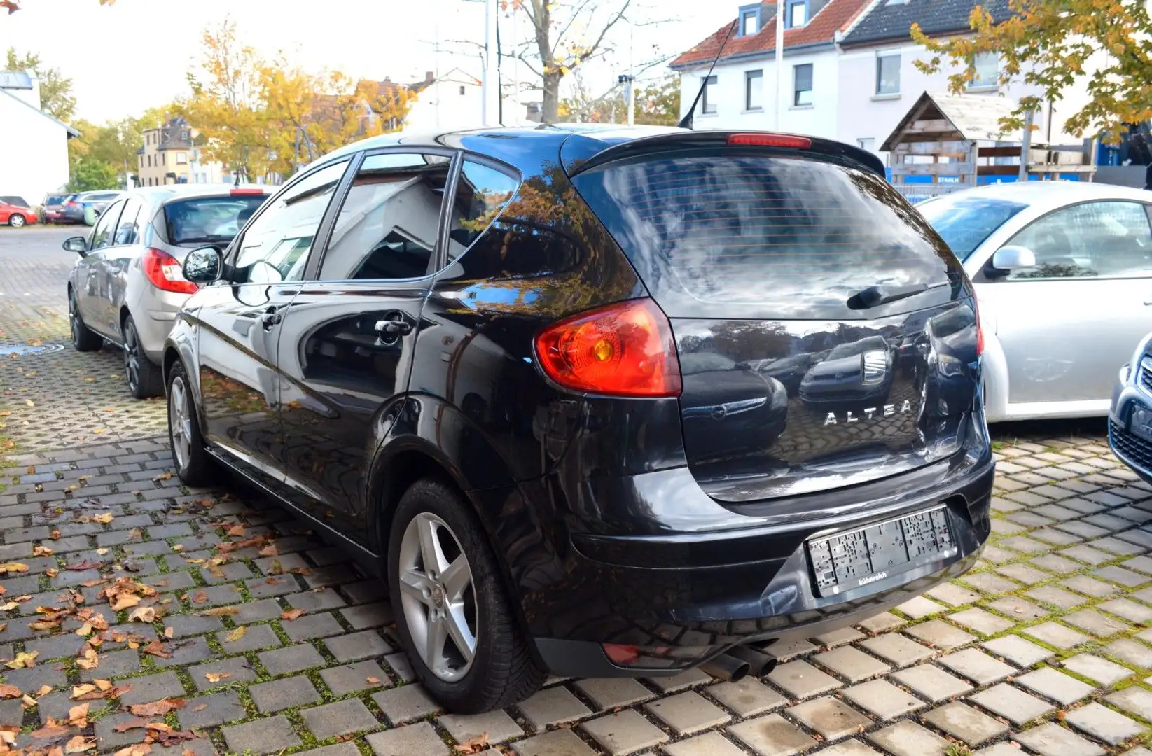SEAT Altea L 1.4 16v TSi Sport 2.HD! Wartungsfrei! Schwarz - 2