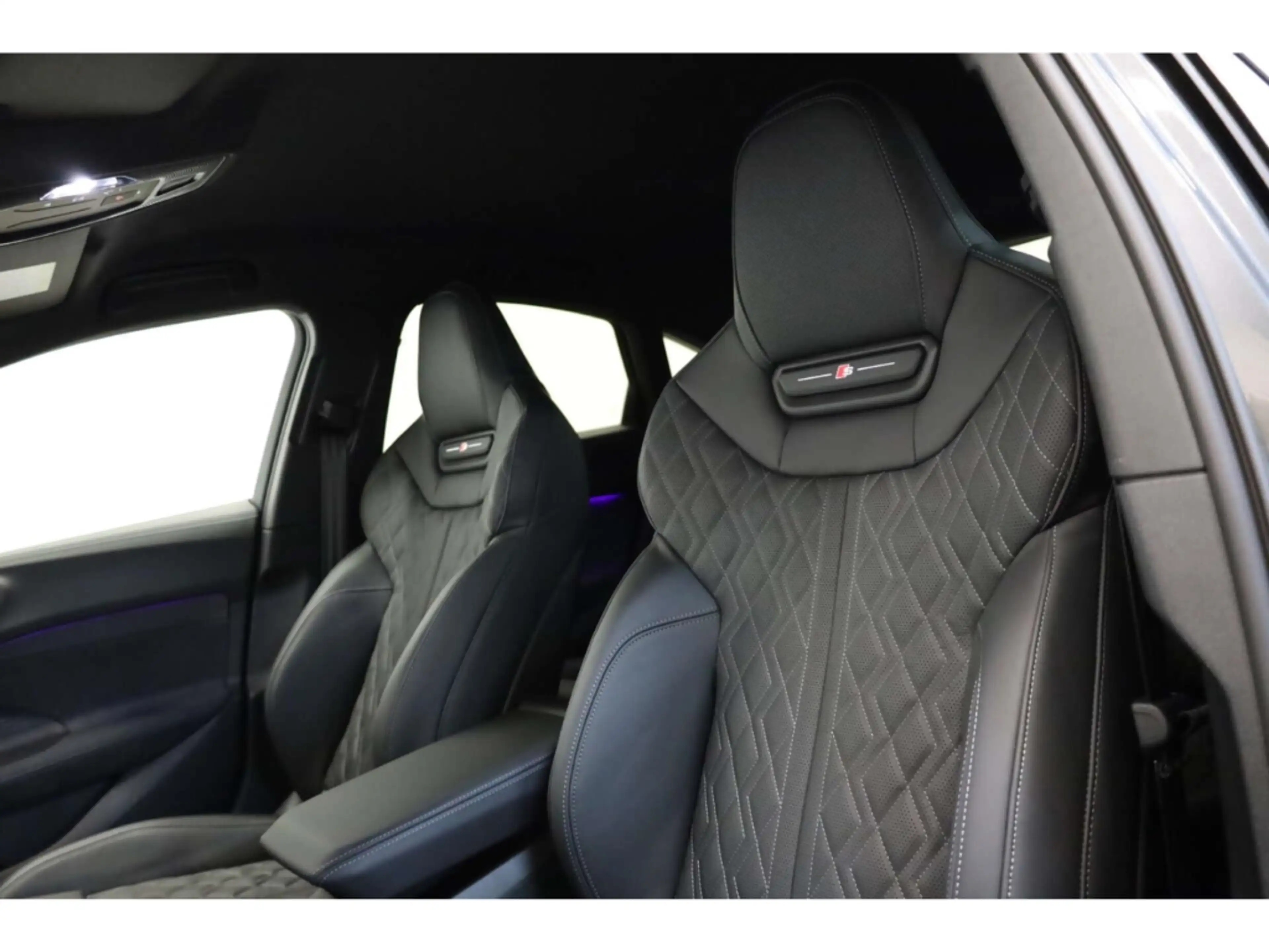 Audi S5 Limousine TFSI quattro S line — photo 10