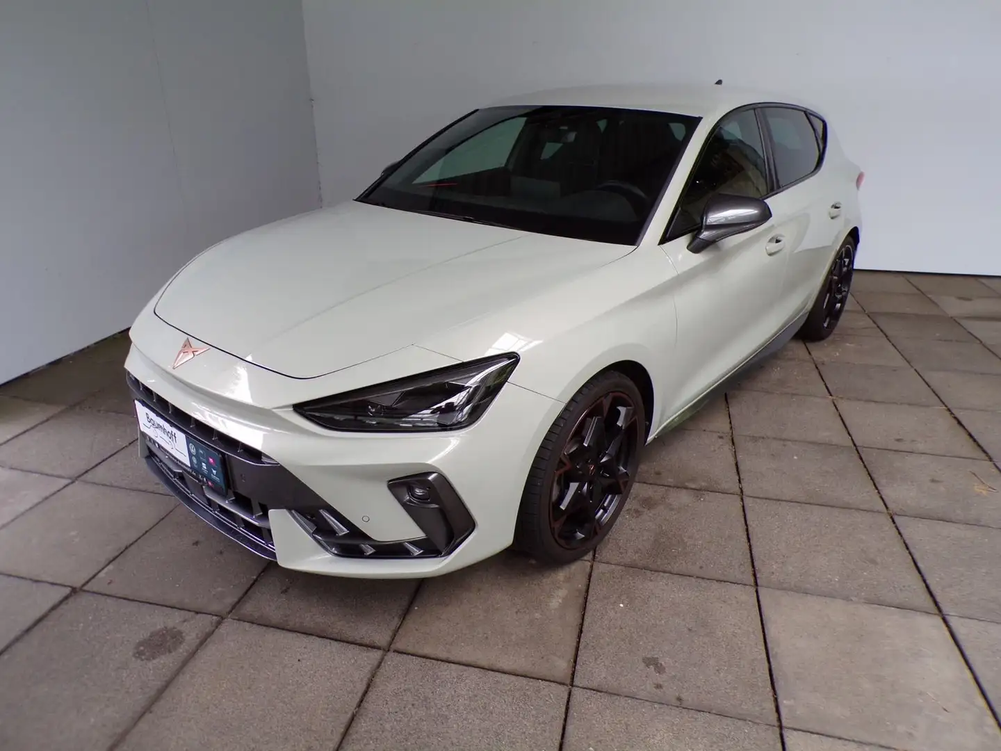CUPRA Leon LEON 1.5 eTSI DSG 36 MONATE ANSCHLUSSGARANTIE Grau - 2
