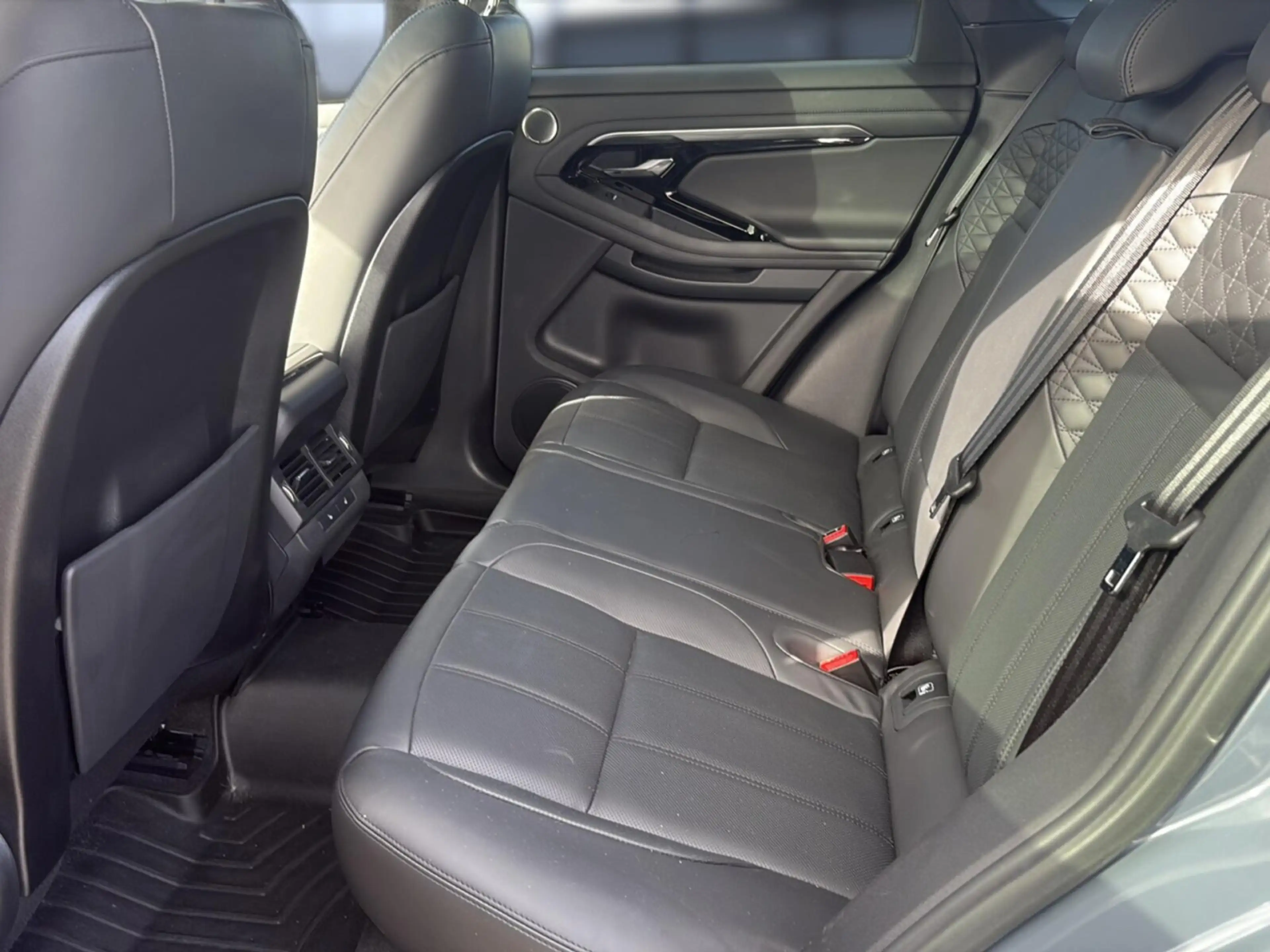 Land Rover Range Rover Evoque P300e Autobio.Voll|Pano|20" — photo 9
