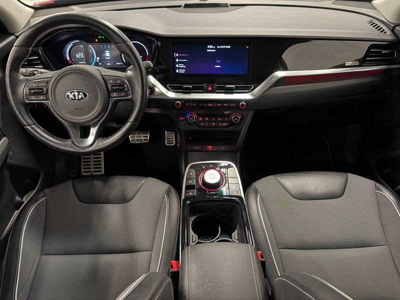 Kia e-Niro ExecutiveLine 64 kWh JBL audio / Leder-stof — photo 12