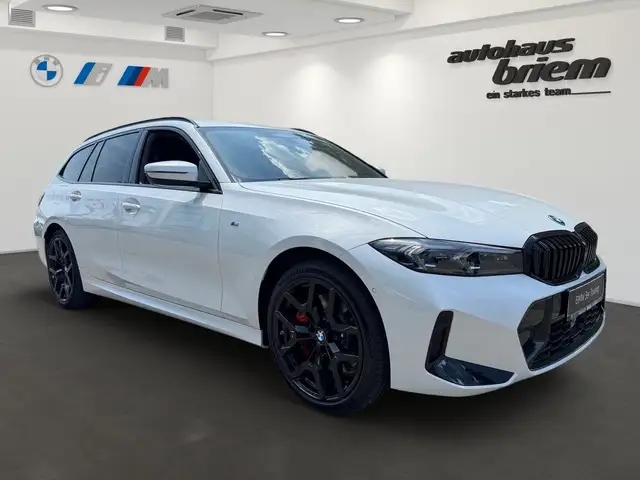 BMW 3 Series view 2