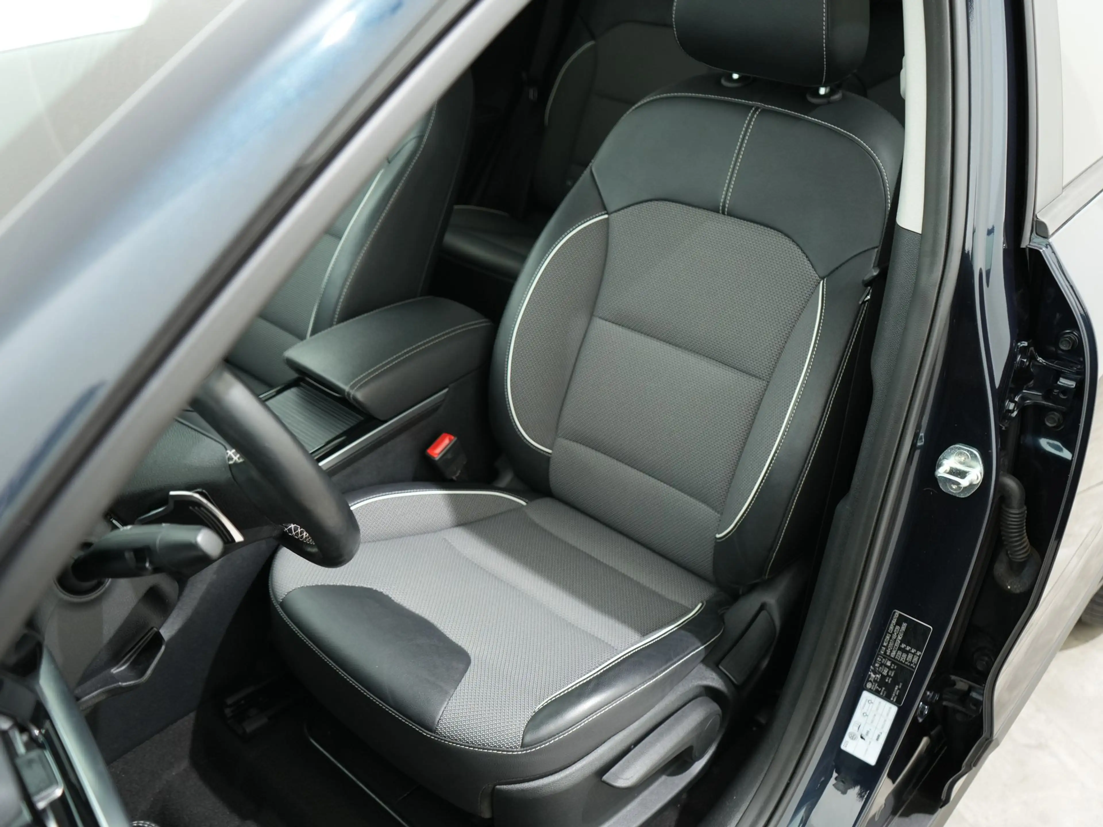 Kia e-Niro DYNAMICPLUSLINE 64 KWH 3-FASE SOH 97,1% | Navi | C — photo 4