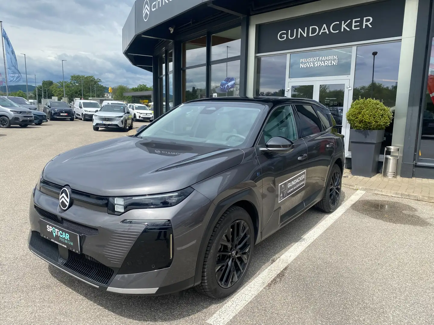 Citroen C5 Aircross 195 Hybrid MAX Grau - 1