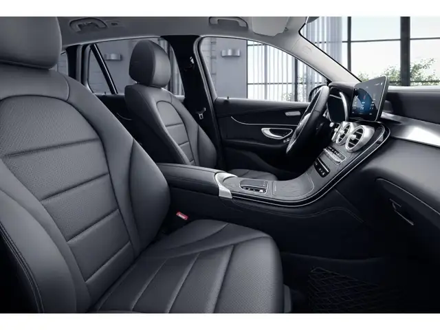 Mercedes-Benz GLC view 8