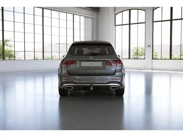 Mercedes-Benz GLC view 6