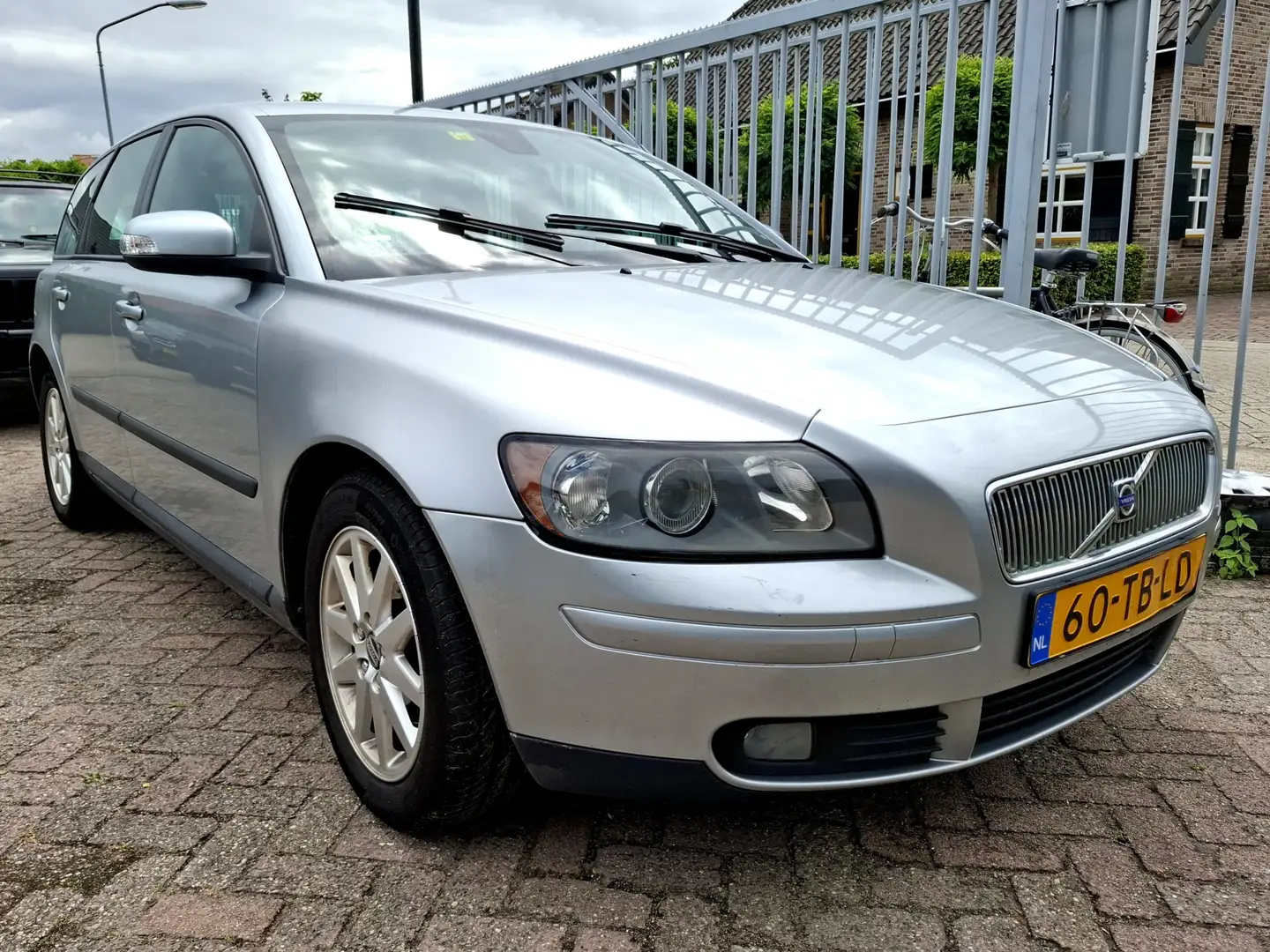 Volvo V50 1.8 Edition I Grijs - 2