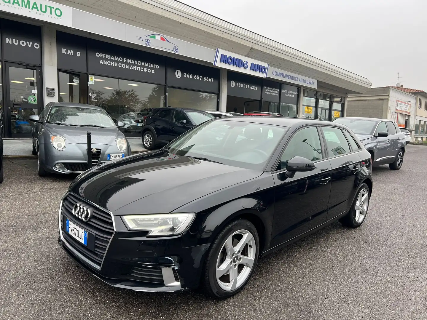 Audi A3 2019 Sportback 30 1.6 tdi Admired 116cv s-tronic Schwarz - 1