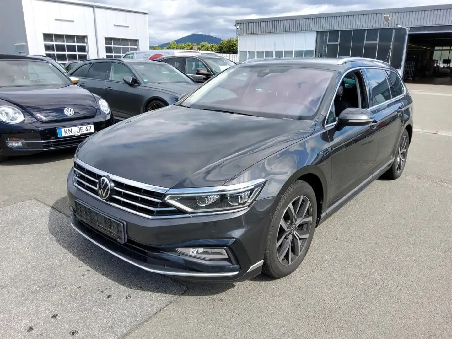 Volkswagen Passat Variant 2.0 TDI DSG R-LINE*R-CAM*AHK*VIRT Grau - 1