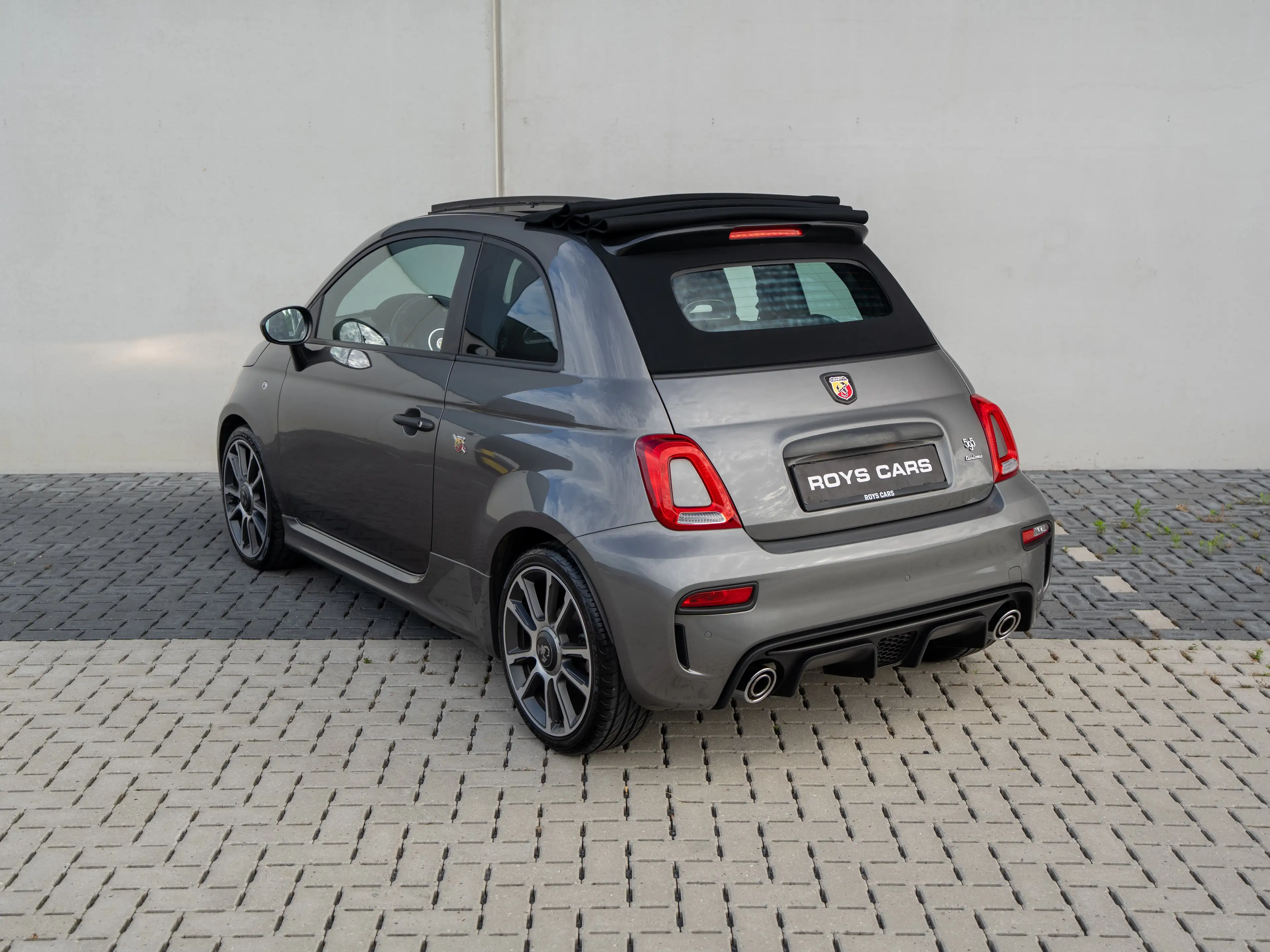 Abarth 595 Turismo 595C NEW CONDITION/BEATS AUDIO/PDC/NAVI/AIRCO/APPCONNECT — photo 11