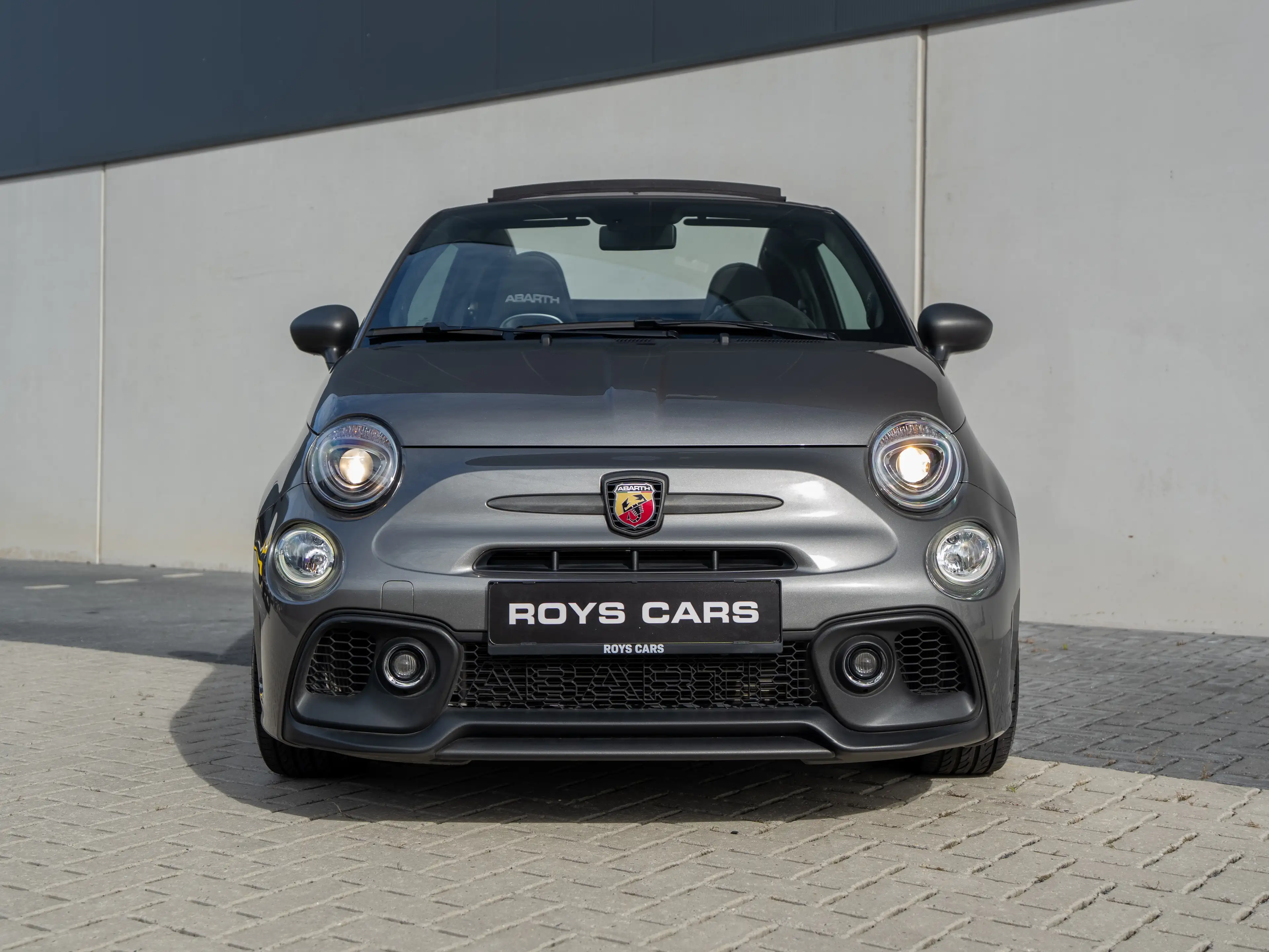 Abarth 595 Turismo 595C NEW CONDITION/BEATS AUDIO/PDC/NAVI/AIRCO/APPCONNECT — photo 5