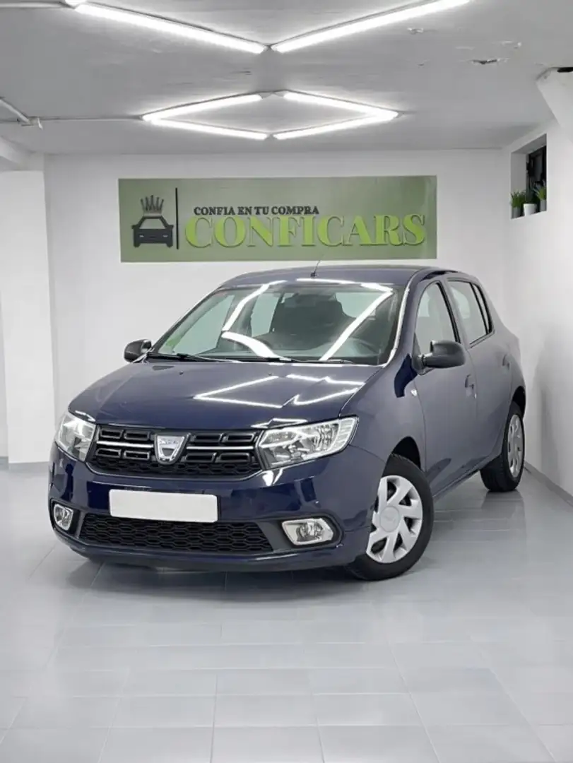 Dacia Sandero 1.2 Laureate 75 Blau - 1