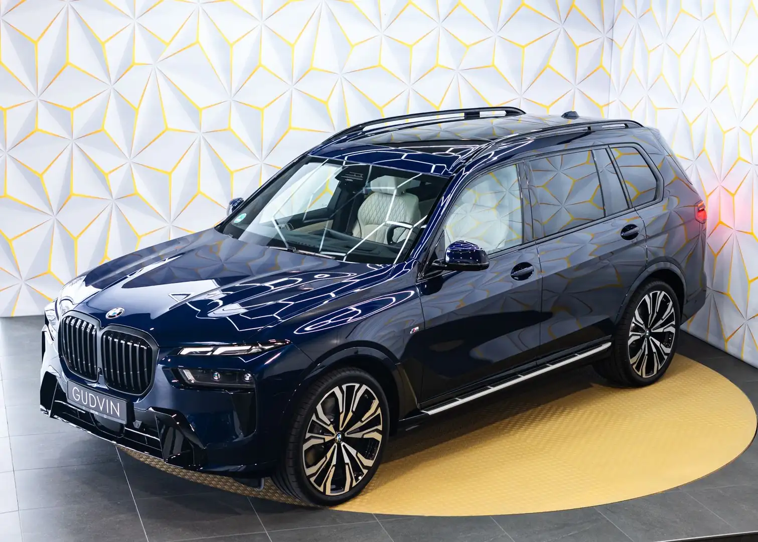 BMW X7 40d/M Sport Pro/Bowers & Wilkins/SkyLounge Blau - 1