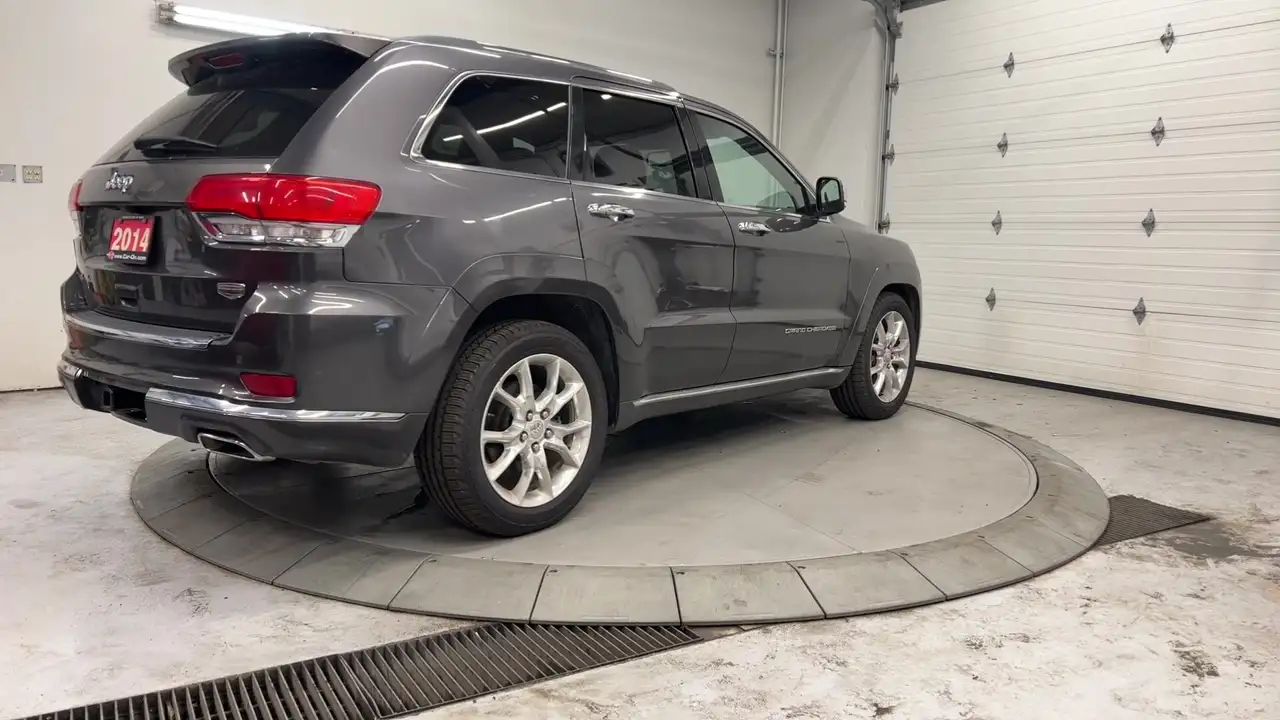 Jeep Grand Cherokee photo Jeep Grand Cherokee