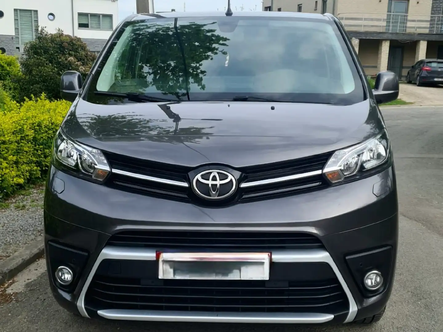 Toyota Proace 2.0 D-4D Medium MPV S Gris - 1