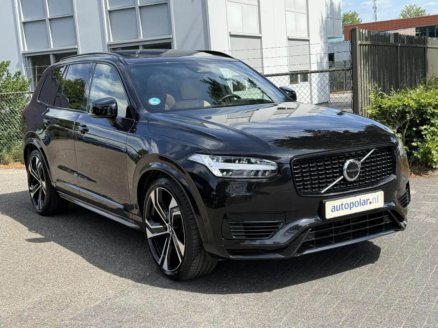 Volvo XC90 2.0 T8 Recharge AWD Ultimate Dark B&W/Massage/Luch Nero - 2