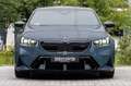 BMW M5 INDIVIDUAL.DR.ASS.PLUS.PANORAMA.B&W.LED.360° Grau - thumbnail 2