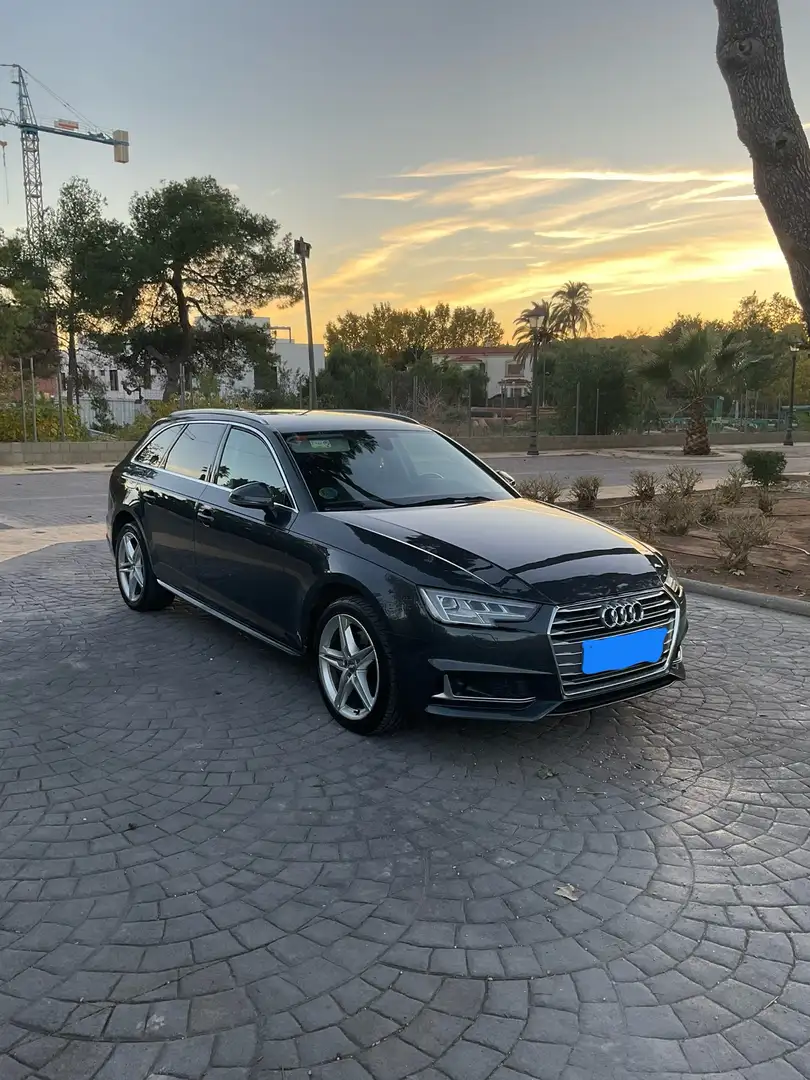 Audi A4 Avant 2.0 TFSI g-tron Advanced edition S-T - 1