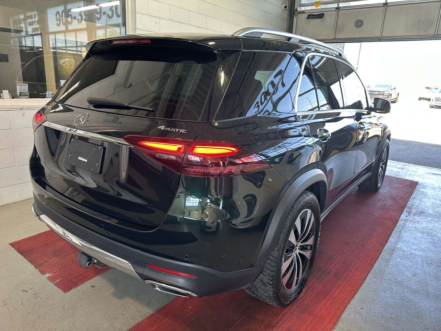2024 Mercedes-Benz GLE 350 AWD | CLEAN CARFAX | PANO ROOF | NAV thumb 10
