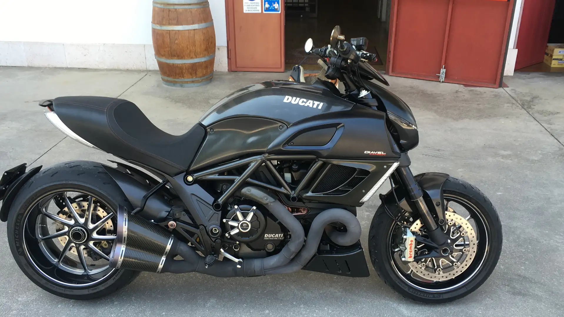 Ducati Diavel Carbon Nero - 1