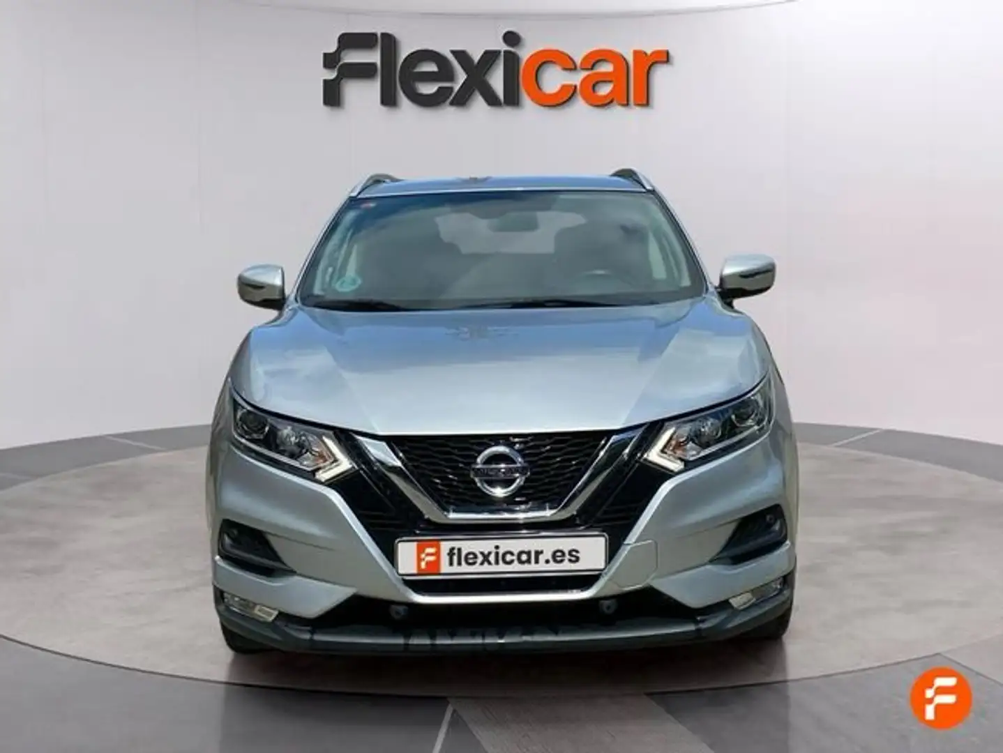 Nissan Qashqai 1.3 DIG-T N-Connecta 4x2 DCT 117kW Grau - 2