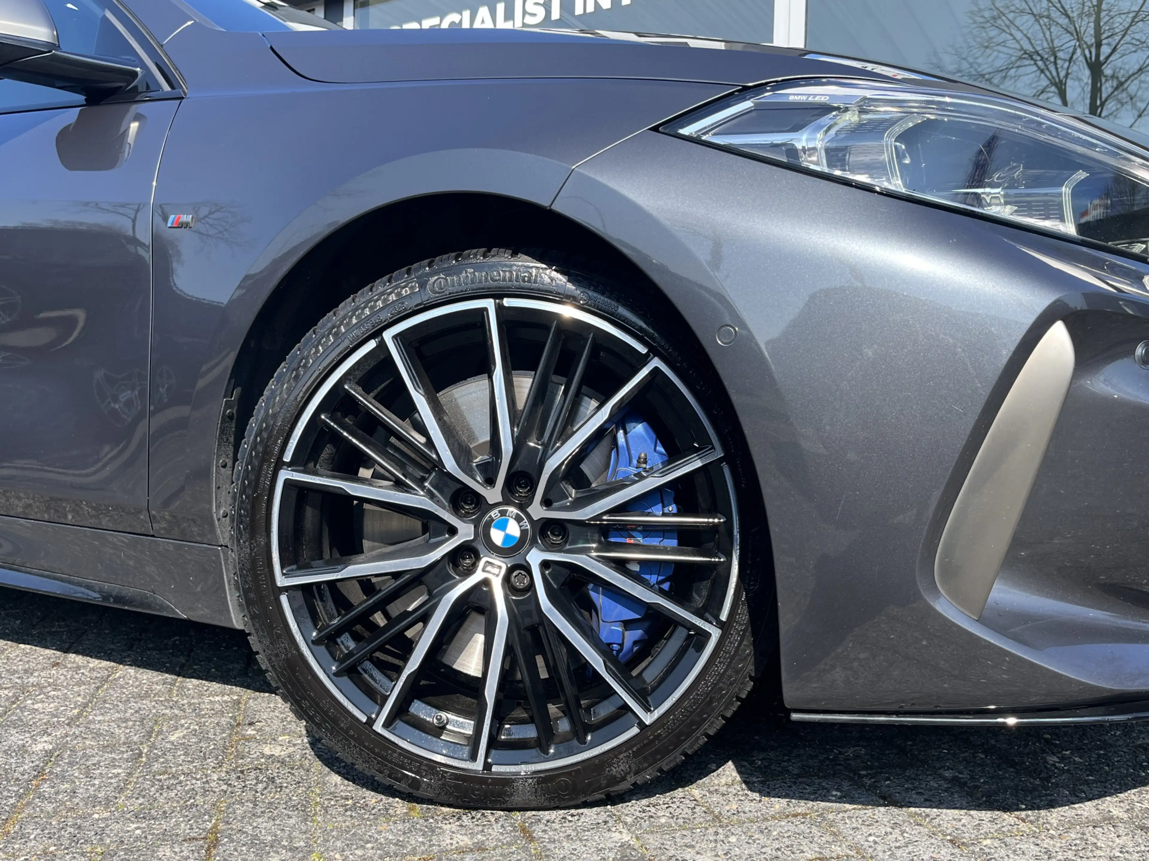 BMW 135 1-serie M135i xDrive High Executive M Sport 306pk — photo 2