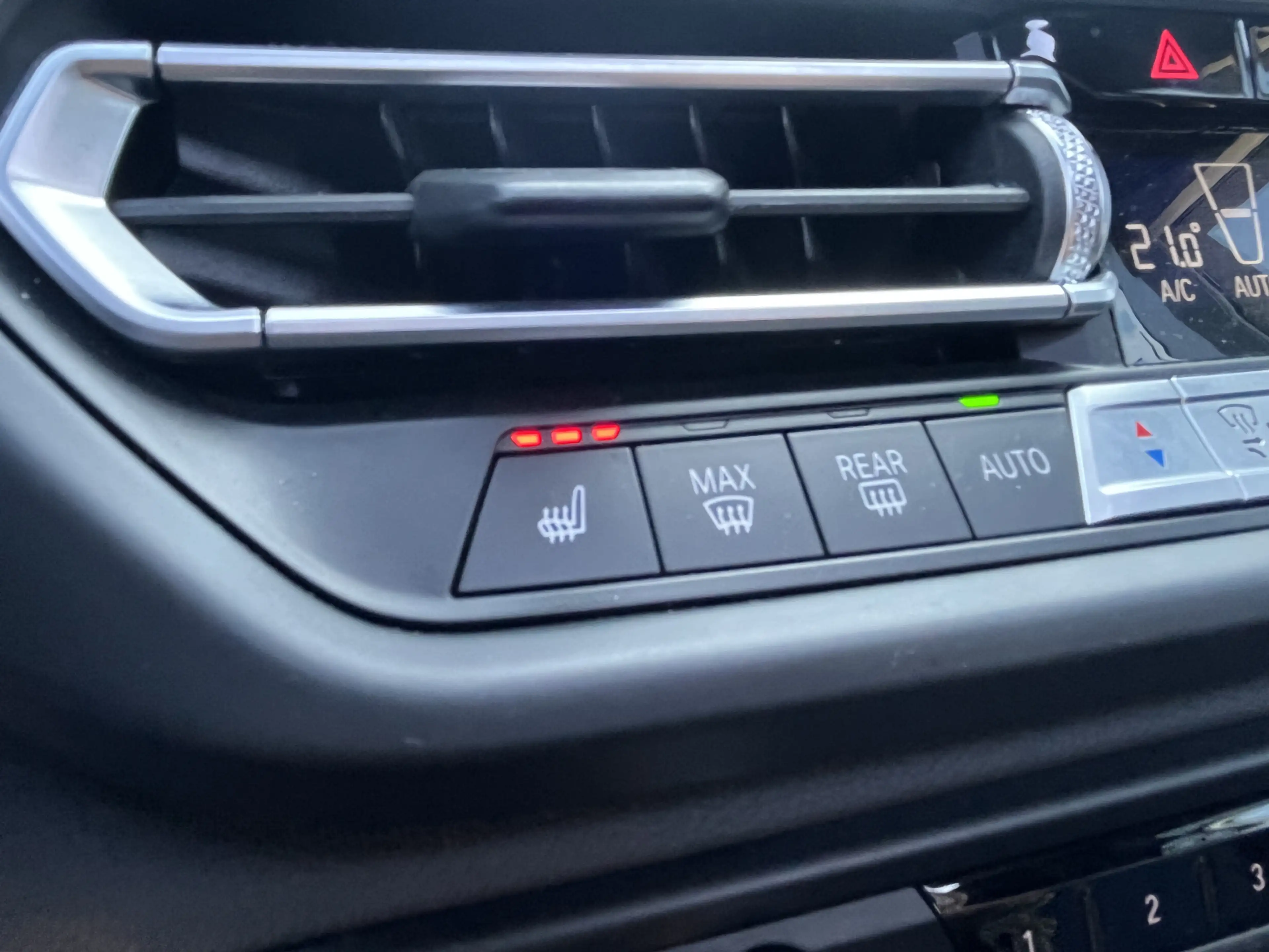 BMW 135 1-serie M135i xDrive High Executive M Sport 306pk — photo 29