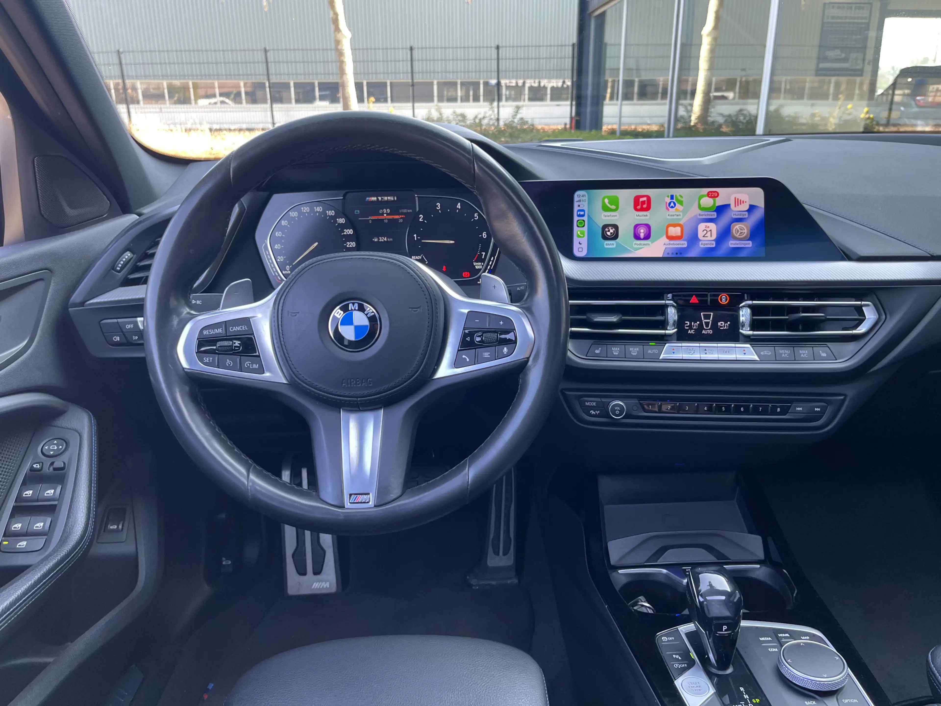 BMW 135 1-serie M135i xDrive High Executive M Sport 306pk — photo 16