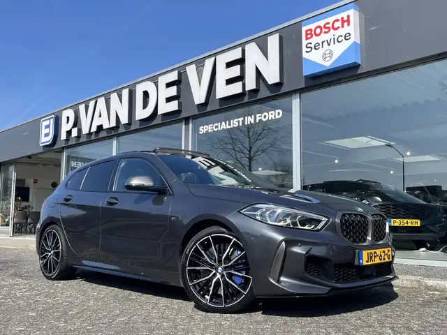 BMW 135 1-serie M135i xDrive High Executive M Sport 306pk