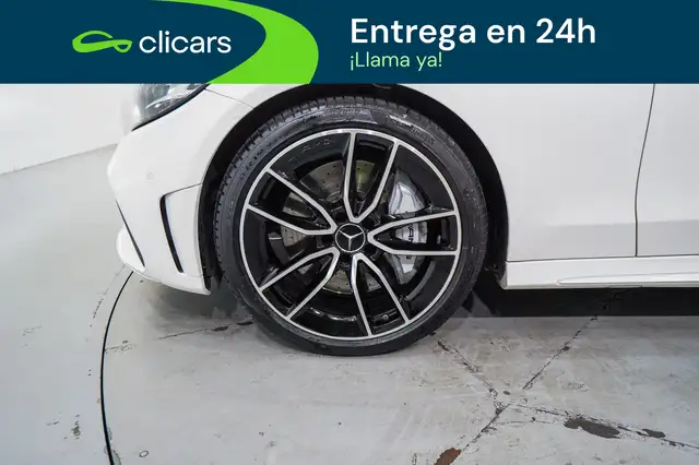 Mercedes-Benz C Class view 11
