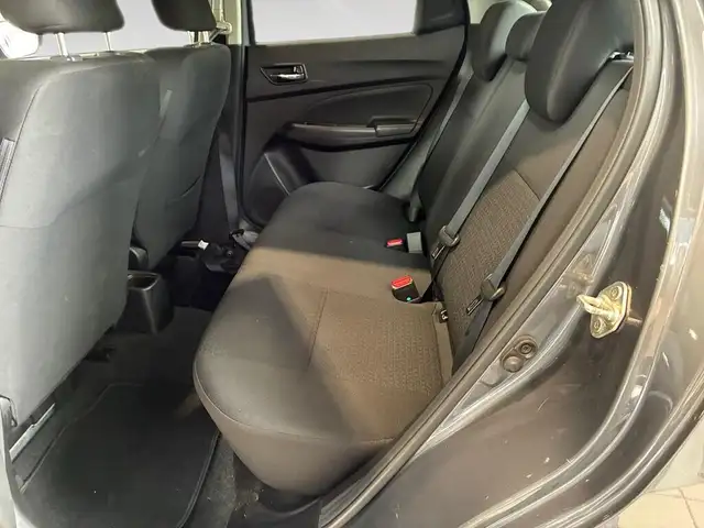 Suzuki Swift view 8