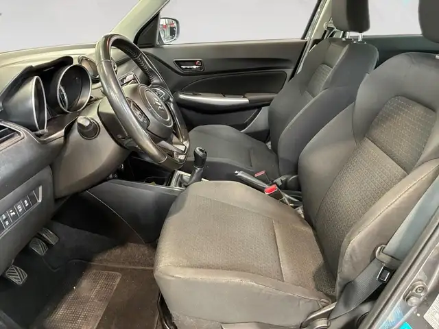Suzuki Swift view 7