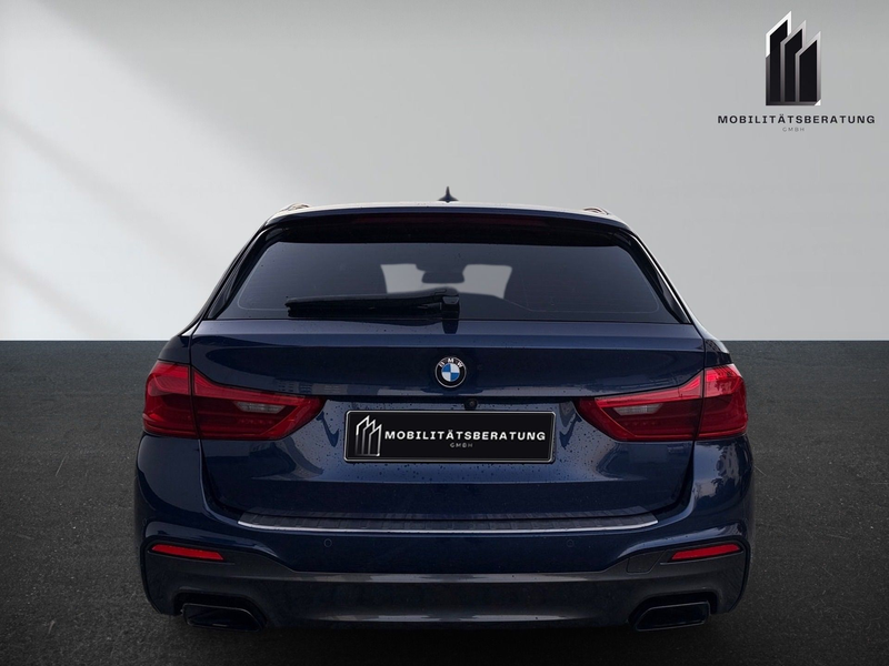 BMW 550 Touring M550 d xDrive — photo 6