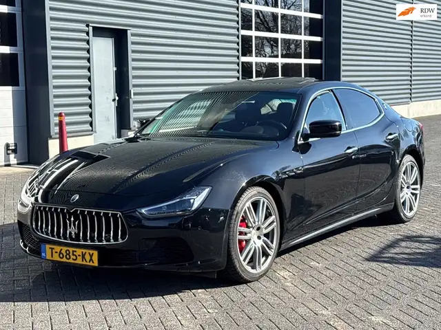 Maserati Ghibli 3.0 S V6 Q4, Carplay, Memory seat, Panoramadak