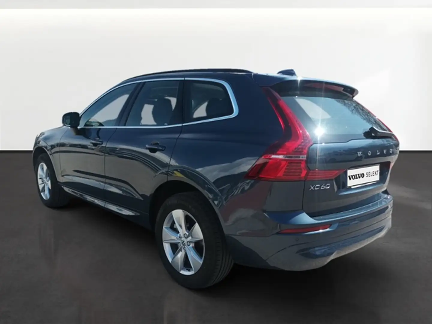 Volvo XC60 B4 Momentum Pro AWD Aut. Azul - 2