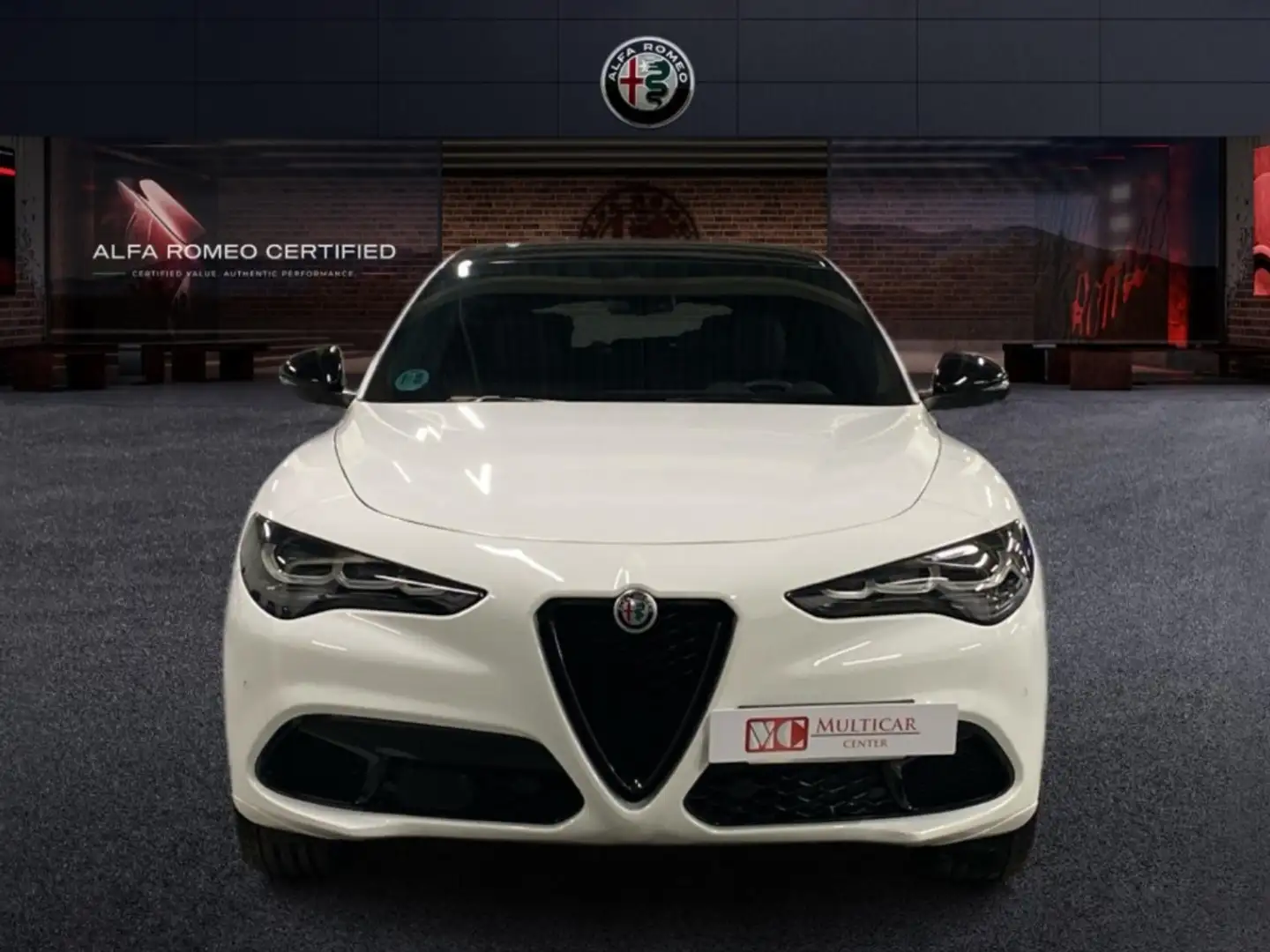 Alfa Romeo Stelvio 2.1 TD 154KW TRIBUTO ITALIANO AT8 Q4 5P Blanco - 2
