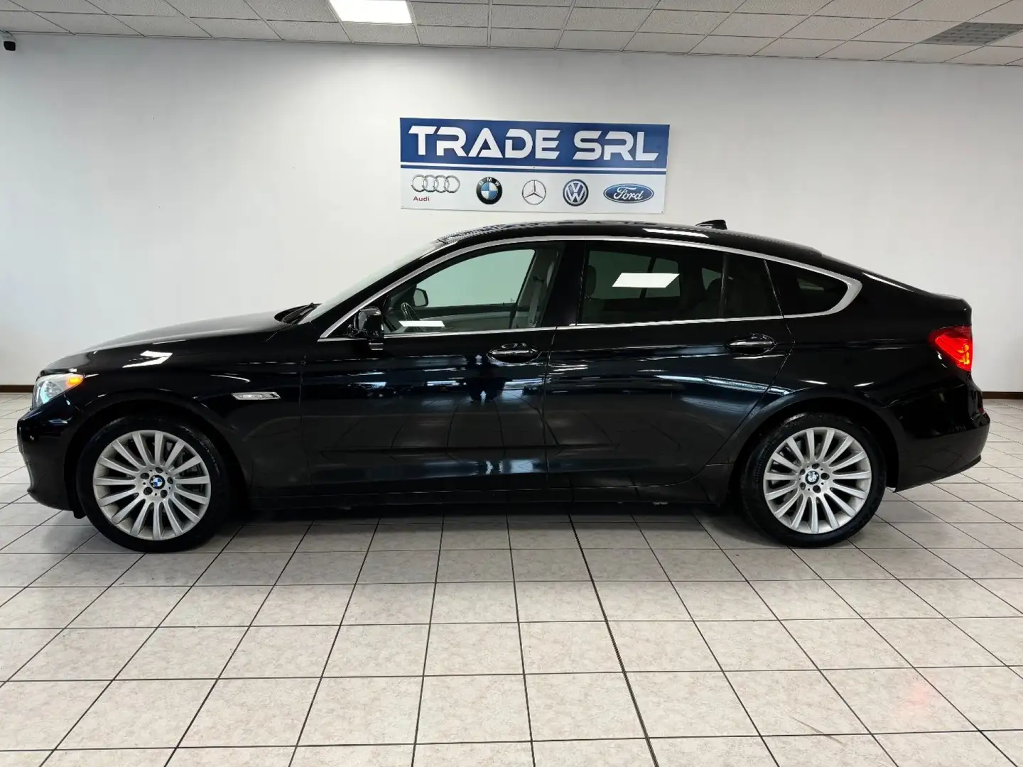 BMW 530 530d Gran Turismo GT Noir - 1