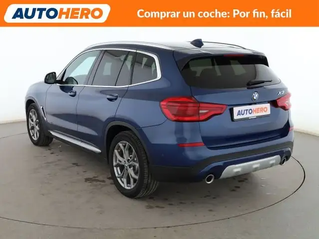BMW X3 view 4