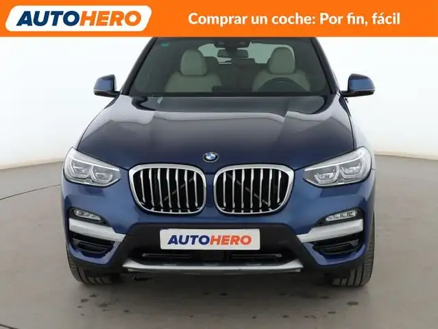 BMW X3 view 9
