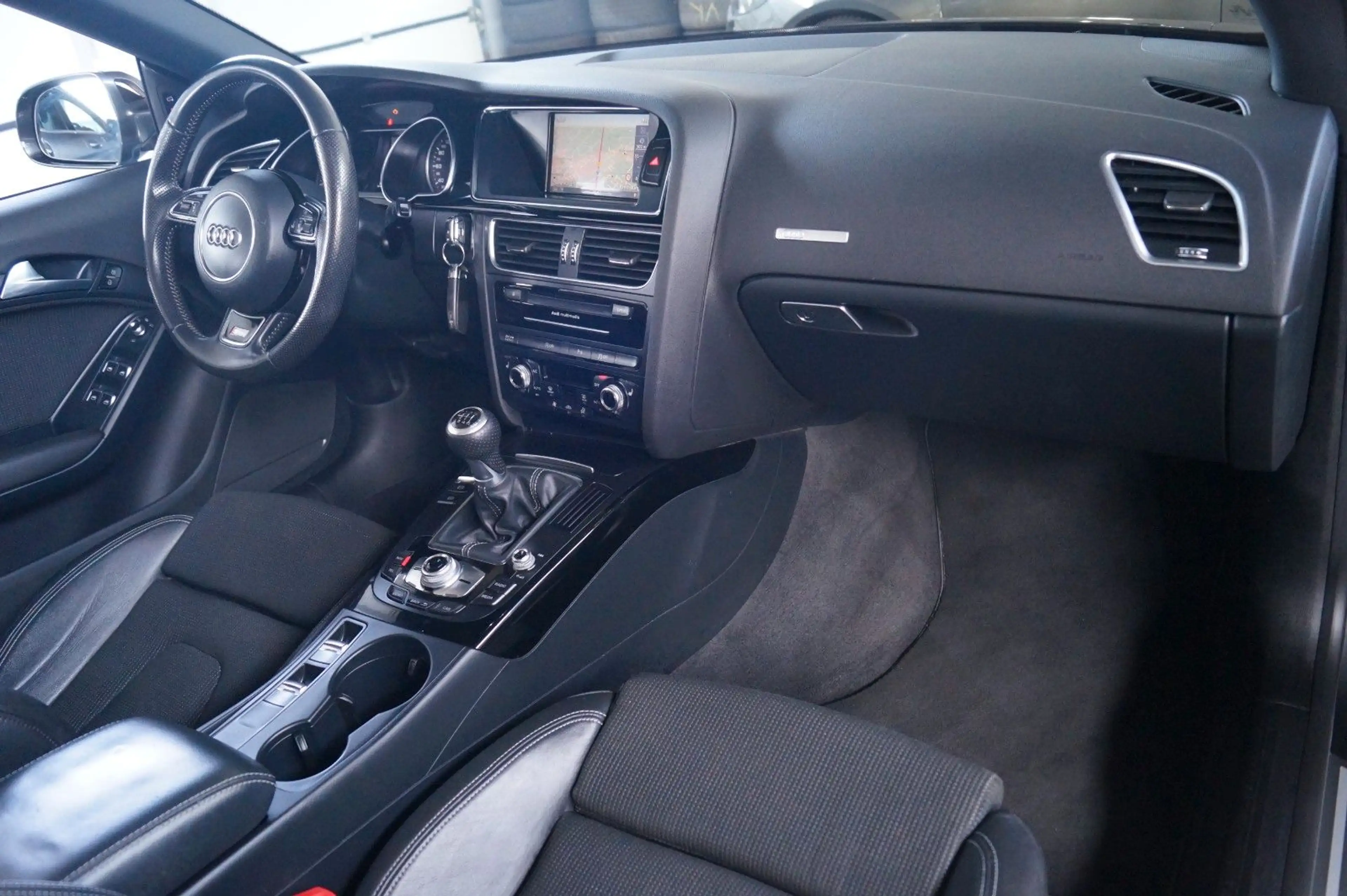 Audi A5 S-Line Sport Cabriolet 1.8 TFSI — photo 15