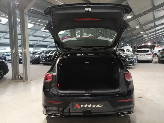 Volkswagen Golf view 6