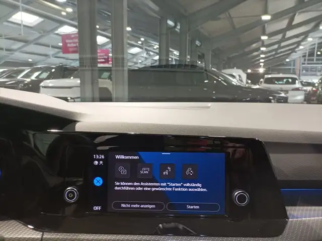 Volkswagen Golf view 11