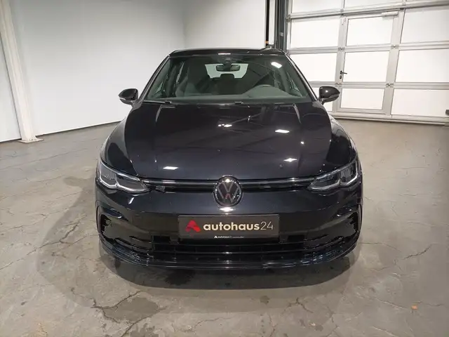 Volkswagen Golf view 2