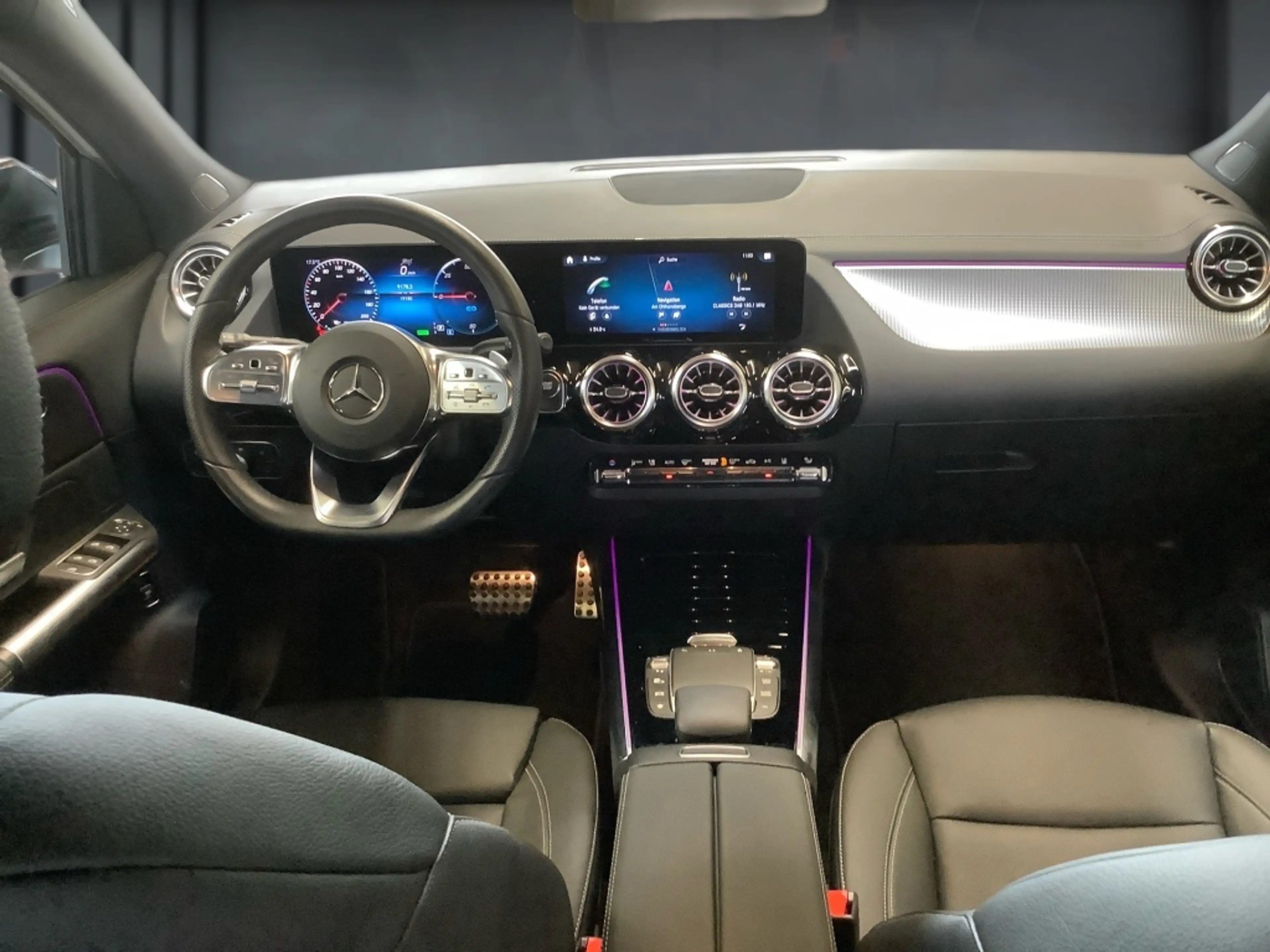 Mercedes-Benz EQA 250 AMG+MBUX+DISTRONIC+AMBIENTE+360°+KAMERA — photo 15